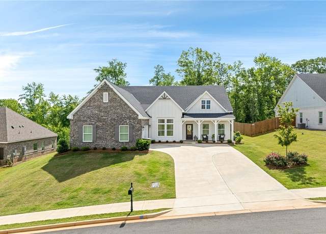 Property at 1666 Scarsboro Ln, Auburn, AL 36830, 5 beds, 4.5 baths