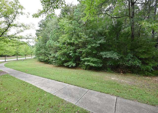 Property at 2562 Blackwood Ct, Auburn, AL 36830