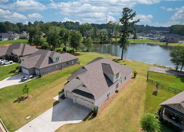 Property at 2178 Chapel Ln, Opelika, AL 36801, 5 beds, 4.5 baths