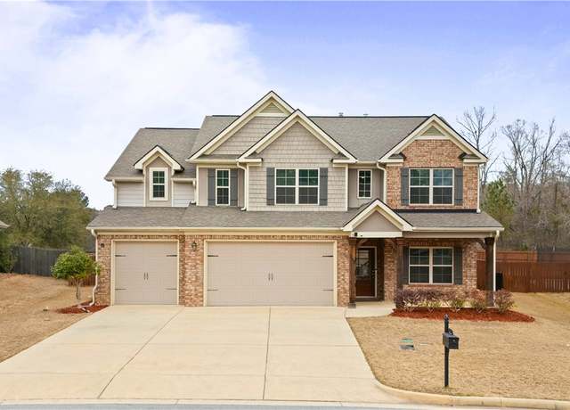 Property at 233 Woodward Way, Auburn, AL 36832, 5 beds, 3 baths