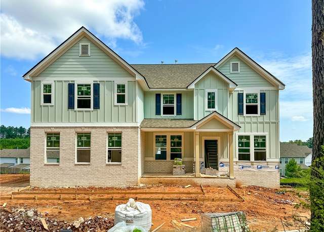 Property at 2202 W Farmville Rd, Auburn, AL 36879, 5 beds, 4 baths
