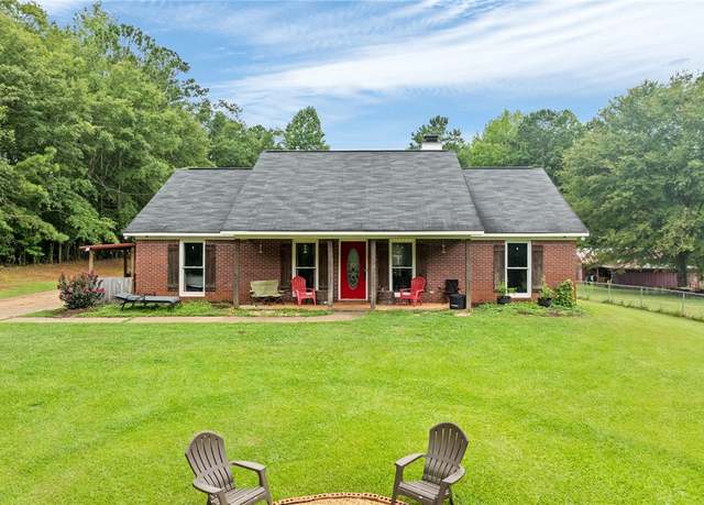 Property at 708 Lee Road 434, Salem, AL 36874, 3 beds, 2 baths