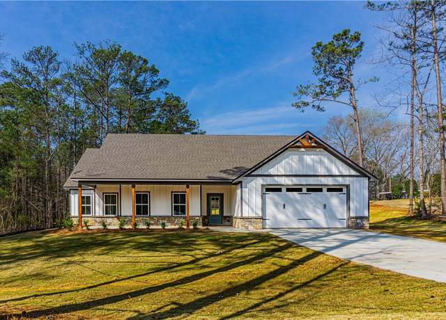 Property at 1781 Lee Road 288, Smiths Station, AL 36877, 4 beds, 2 baths