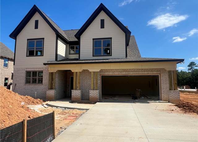 Property at 2621 Rutland Rd, Auburn, AL 36832, 4 beds, 2.5 baths