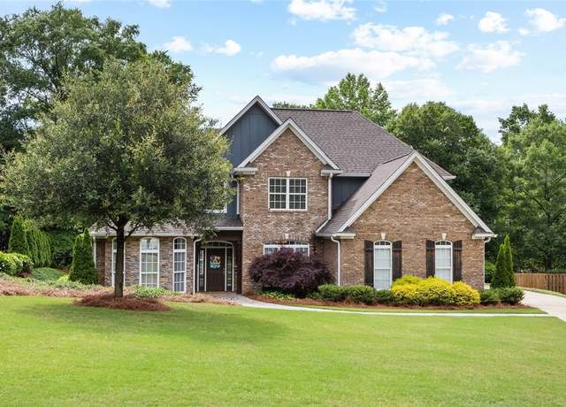 Property at 4164 Trotters Ct, Auburn, AL 36832, 4 beds, 3 baths