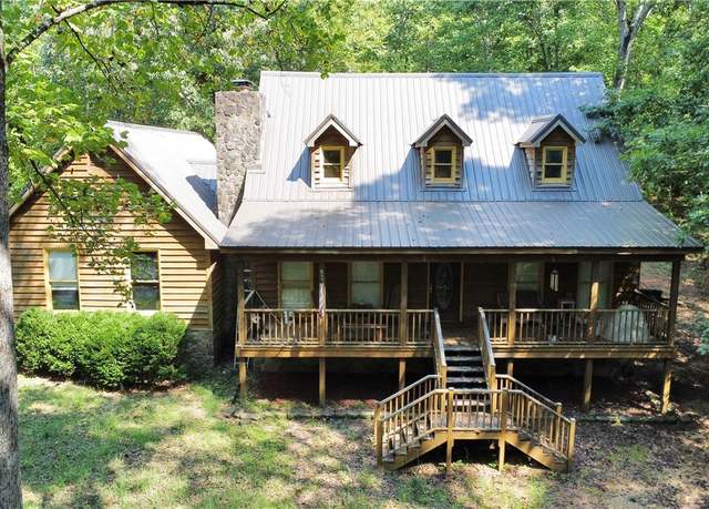 Property at 186 Lee Road 989, Opelika, AL 36804, 3 beds, 2.5 baths
