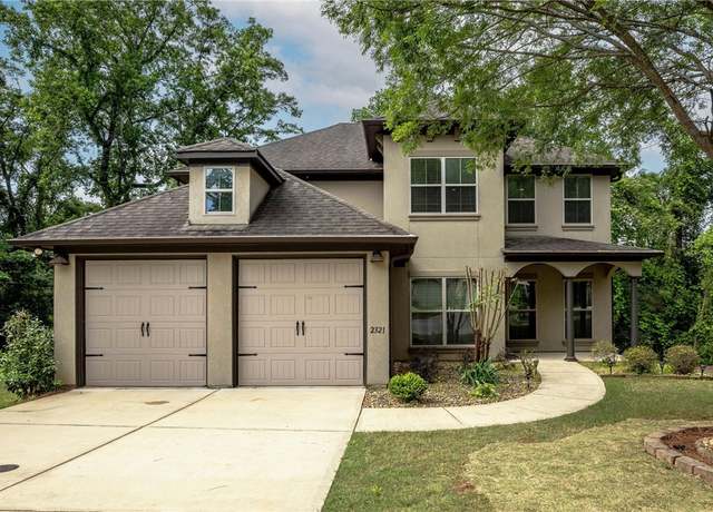 Property at 2321 Vincente Dr, Auburn, AL 36830, 4 beds, 3 baths