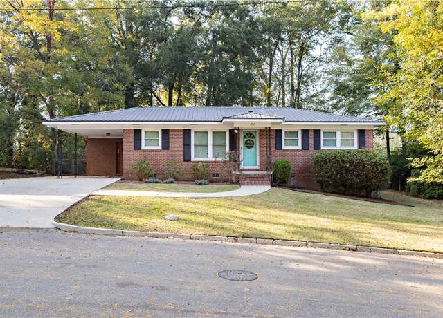 Property at 651 Florence Dr, Auburn, AL 36830, 4 beds, 2 baths