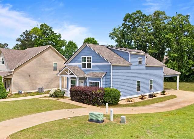 Property at 2514 Churchill Cir, Auburn, AL 36832, 3 beds, 2.5 baths