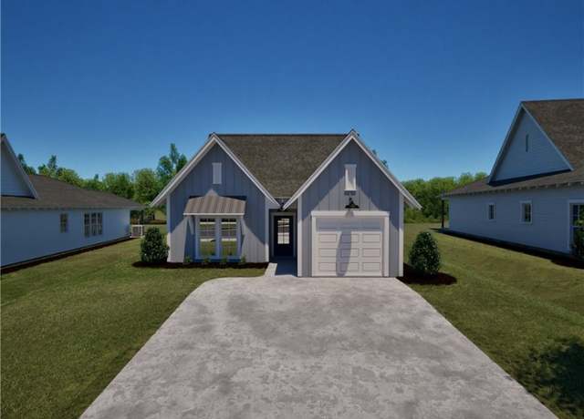 Property at 219 Summer St, Opelika, AL 36801, 3 beds, 2 baths
