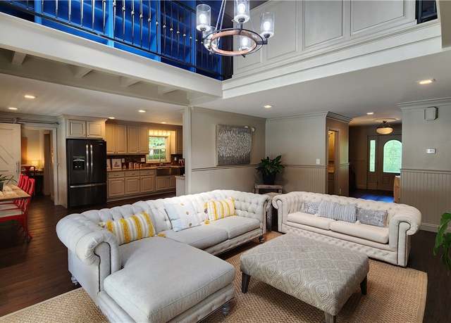 Property at 1900 Wrights Mill Rd, Auburn, AL 36830, 6 beds, 5.5 baths