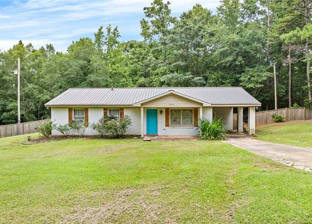Property at 4206 Oak Bowery Rd, Opelika, AL 36801, 3 beds, 2 baths
