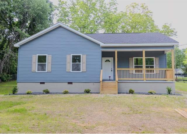 Property at 103 Martin Luther King Dr, Valley, AL 36854, 3 beds, 2 baths