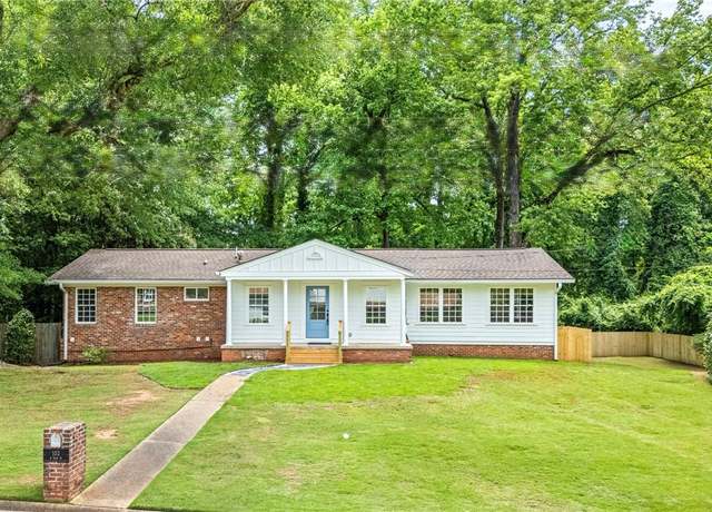 Property at 102 N Ryan St, Auburn, AL 36830, 4 beds, 4 baths