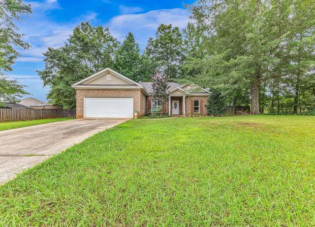 Property at 1914 Creekstone Dr, Opelika, AL 36804, 3 beds, 2 baths