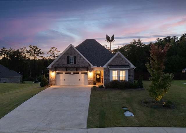 Property at 748 Owens Way, Opelika, AL 36804, 3 beds, 2 baths