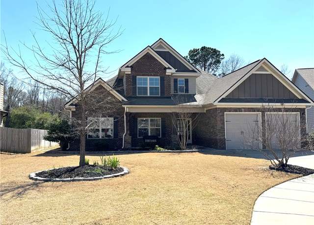Property at 204 Woodward Way, Auburn, AL 36832, 4 beds, 3 baths