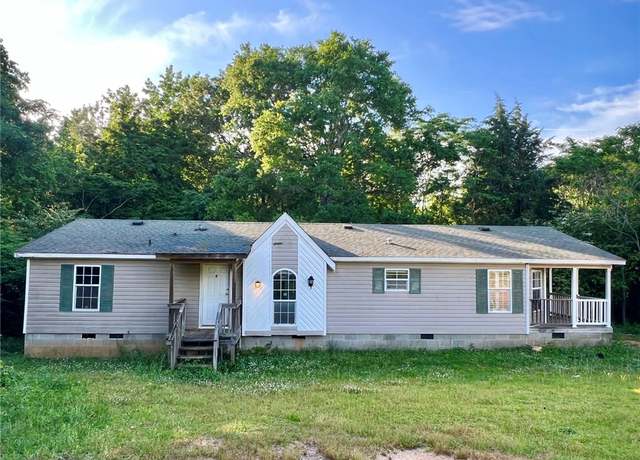 Property at 12517 Lee Road 379, Valley, AL 36854, 3 beds, 2 baths