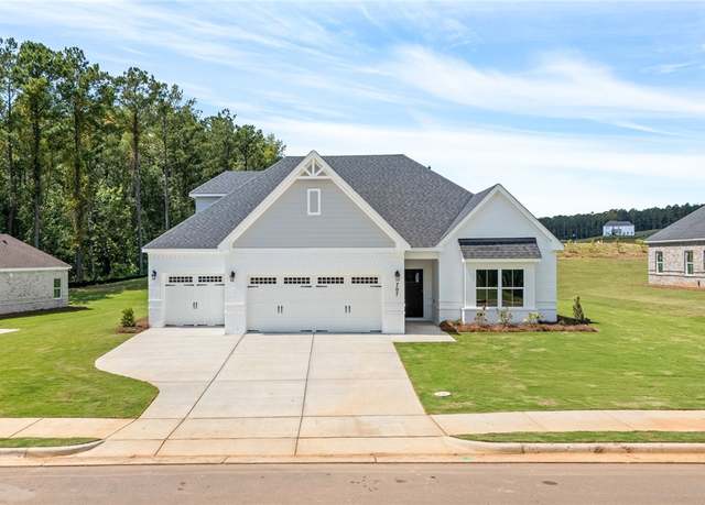 Property at 707 Glasco St, Auburn, AL 36832, 5 beds, 4 baths