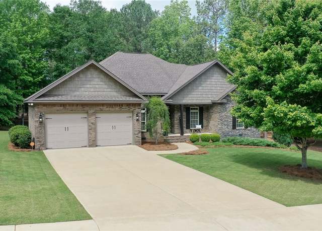 Property at 2133 Stonehaven Dr, Auburn, AL 36879, 4 beds, 2.5 baths