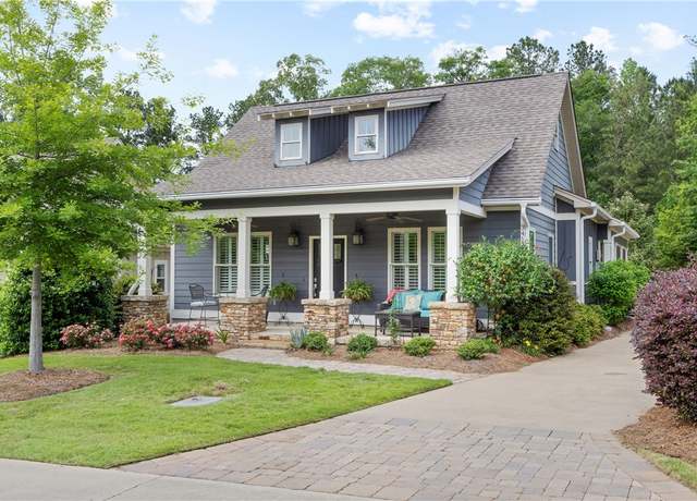 Property at 3412 Double Eagle Ln, Opelika, AL 36801, 3 beds, 2 baths
