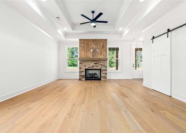 Property at 85 Jane's Way, Dadeville, AL 36853, 4 beds, 3.5 baths