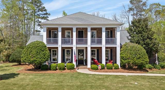 Photo of 1240 Falls Crest Dr, Auburn, AL 36830