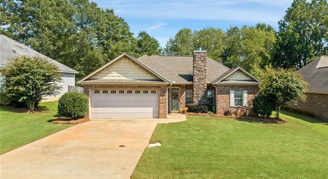 Photo of 1311 Lizlin St, Opelika, AL 36801