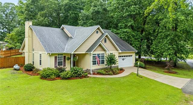 Photo of 601 Cusseta Rd, Opelika, AL 36801