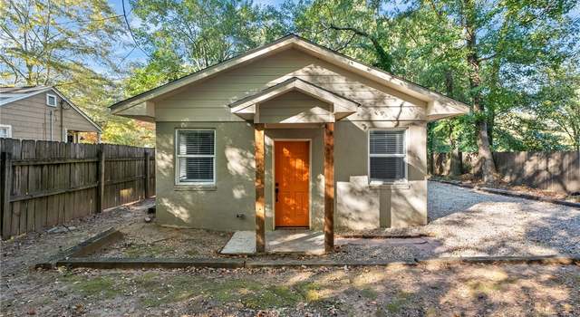 Photo of 115 W Drake Ave, Auburn, AL 36830