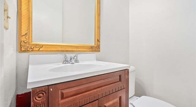 Photo of 886 Cherokee Rd, Auburn, AL 36830