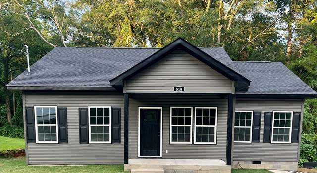 Photo of 510 Martin Luther King Dr, Lafayette, AL 36862