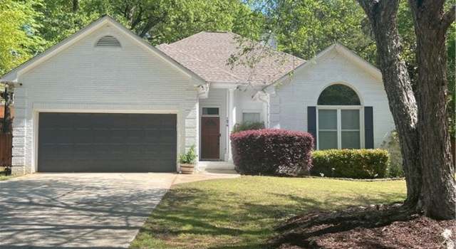 Photo of 1676 Piedmont Dr, Auburn, AL 36830