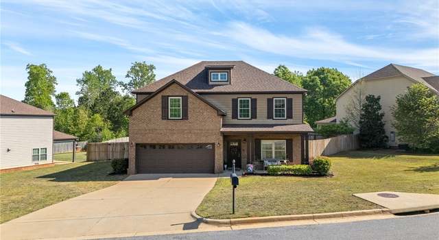 Photo of 2422 Antler Ridge Dr, Auburn, AL 36832