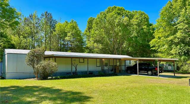 Photo of 485 Hardwich St, Notasulga, AL 36866