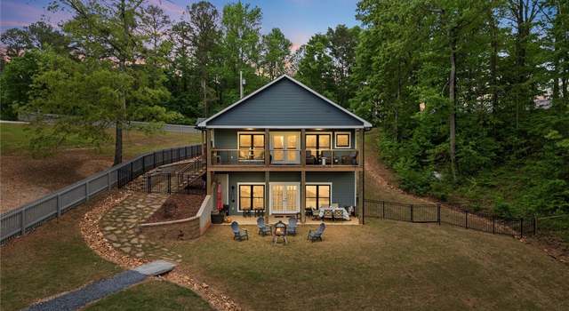 Photo of 202 Red Barn Rd, Wedowee, AL 36278