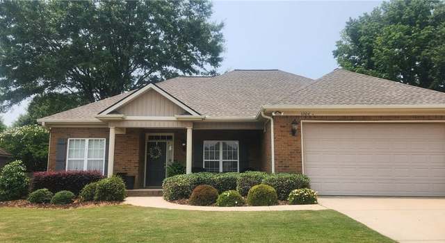 Photo of 1306 Catherine Dr, Opelika, AL 36801