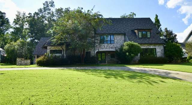Photo of 1711 Fairway Dr, Auburn, AL 36830