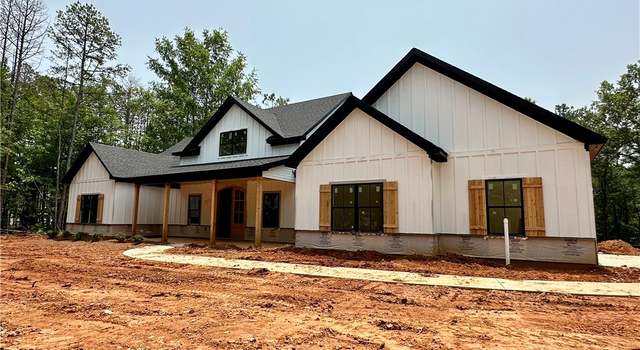 Photo of 575 Lee Road 246, Salem, AL 36874