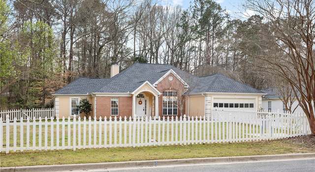 Photo of 368 Estate Ave, Auburn, AL 36830