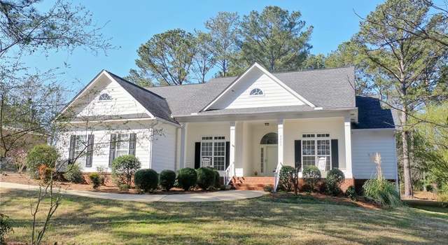 Photo of 3302 Hamilton Rd, Opelika, AL 36804