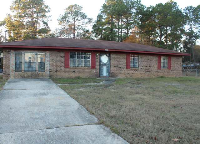 Property at 3669 Lingo Rd, Dothan, AL 36303, 3 beds, 1 bath