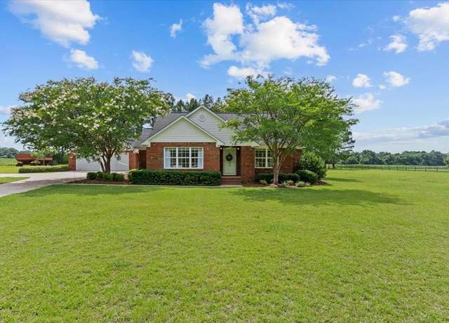 Property at 493 Shiloh Rd, Hartford, AL 36344, 3 beds, 3 baths