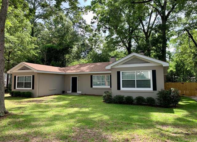 Property at 115 Westmont Dr, Dothan, AL 36301, 3 beds, 2 baths