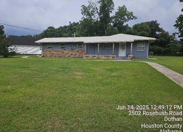 Property at 2500 Rosebush Rd, Dothan, AL 36303, 4 beds, 3 baths