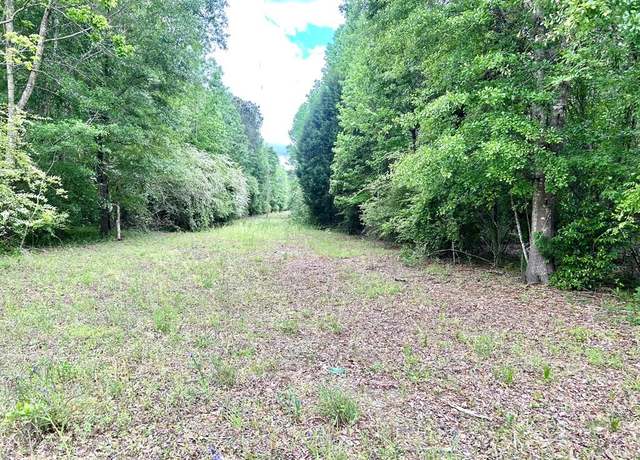 Property at 753 NW Hatton Rd, Dothan, AL 36301