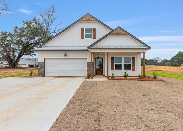 Property at 104 Woodham Rd, Ashford, AL 36312, 4 beds, 2 baths