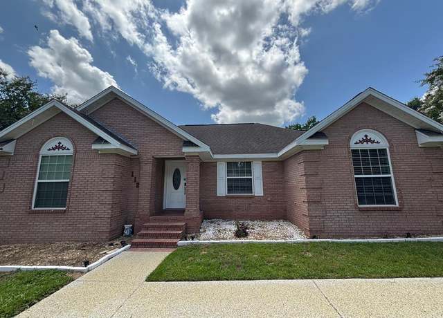 Property at 112 Vixen Ct, Dothan, AL 36305, 3 beds, 2.5 baths