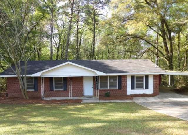 Property at 471 Magnolia St, Ozark, AL 36360, 4 beds, 2.5 baths