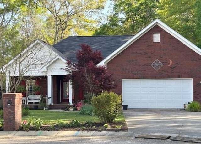 Property at 109 Talquin Ct, Dothan, AL 36301, 3 beds, 2 baths